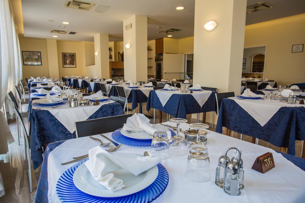 Hotel Olympia Габичче-Маре Экстерьер фото